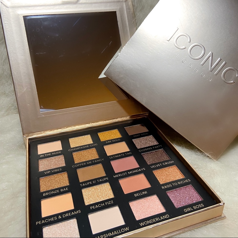 Iconic London Day to Slay Eyeshadow Palette NEW